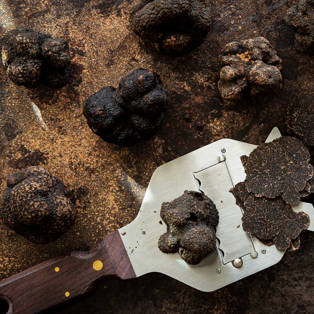 FRESH BLACK TRUFFLES (season starting 10/12/24)